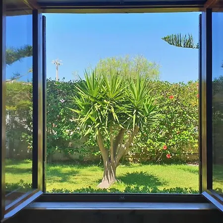 בית נופש Flora: Un'oasi A 100 M Dal Mare *