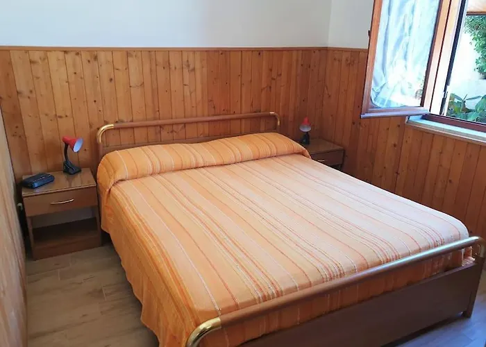 Flora: Un'oasi A 100 M Dal Mare * Terrauzza