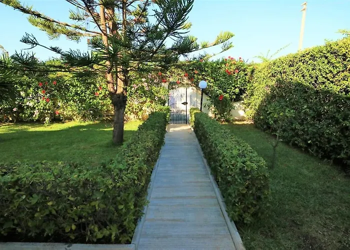 בית נופש Flora: Un'oasi A 100 M Dal Mare